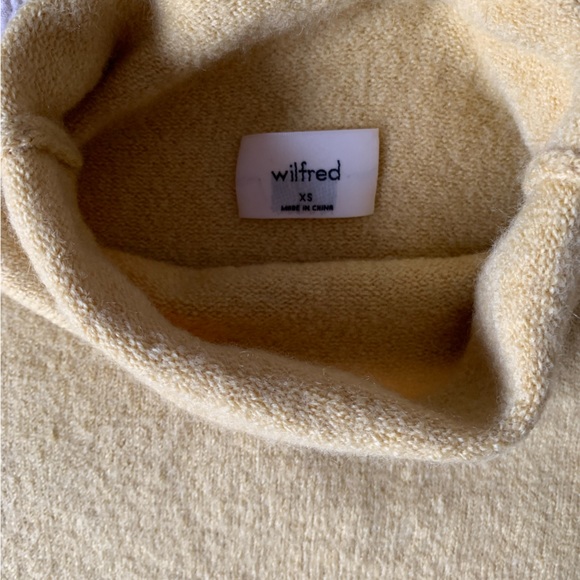Aritzia Wilfred Cyprie Sweater - Picture 3 of 4